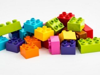 HighRes_LEGO_DUPLO_bricks-story-582x318
